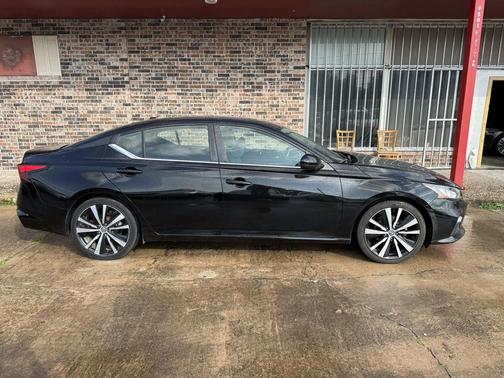 2019 Nissan Altima 2.5 SR