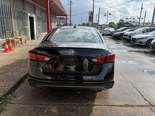 2019 Nissan Altima 2.5 SR