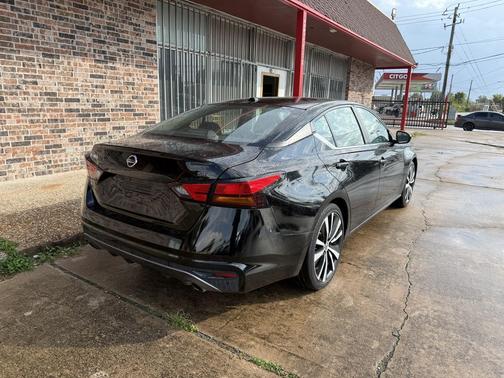 2019 Nissan Altima 2.5 SR