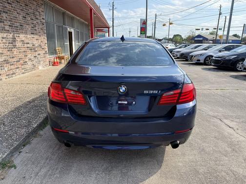 - 2011 BMW 535 xDrive