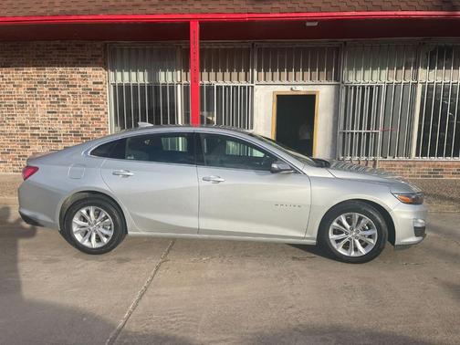2020 Chevrolet Malibu FWD LT