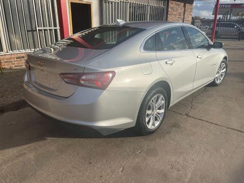 2020 Chevrolet Malibu FWD LT