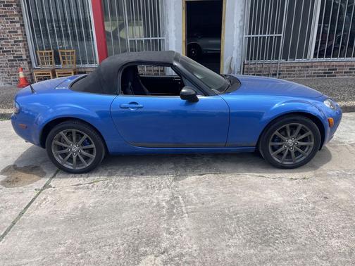 2006 Mazda MX-5 Miata Sport