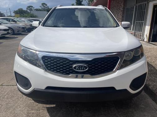 2011 Kia Sorento LX