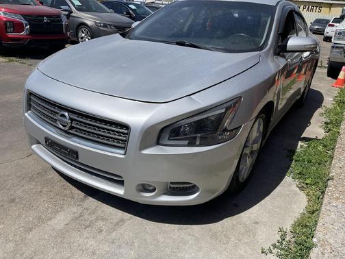 2012 Nissan Maxima S
