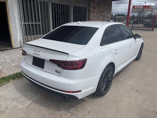 2018 Audi A4 2.0T Premium Plus
