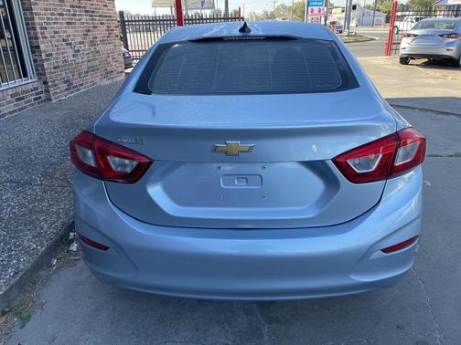 2017 Chevrolet Cruze LS