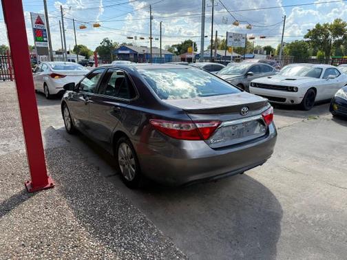 2017 Toyota Camry XLE