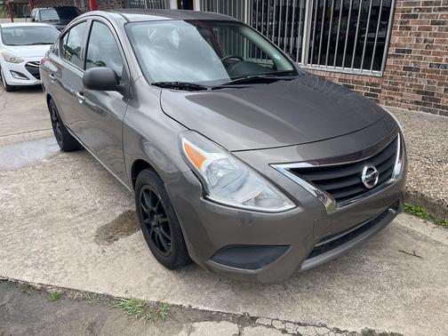 2015 Nissan Versa 1.6 SV