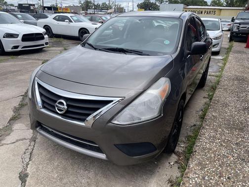 2015 Nissan Versa 1.6 SV