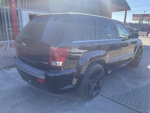 2007 Jeep Grand Cherokee SRT8