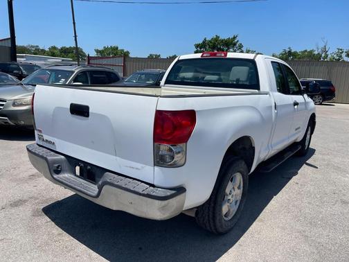 2008 Toyota Tundra Base