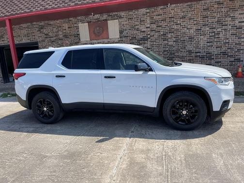2020 Chevrolet Traverse LS