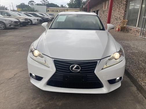 2015 Lexus IS 250 Crafted Line