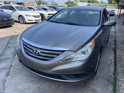 2014 Hyundai SONATA GLS