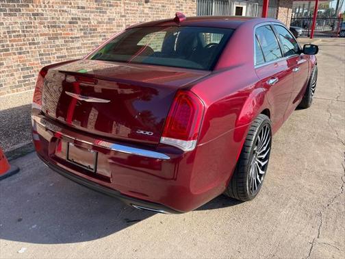 2018 Chrysler 300 Limited