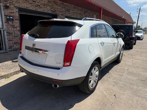 - 2012 Cadillac SRX Luxury Collection