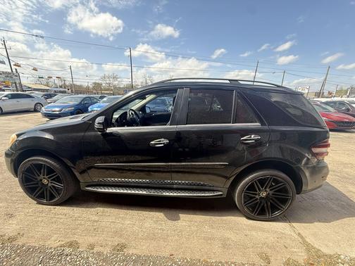 2011 Mercedes-Benz M-Class 4MATIC