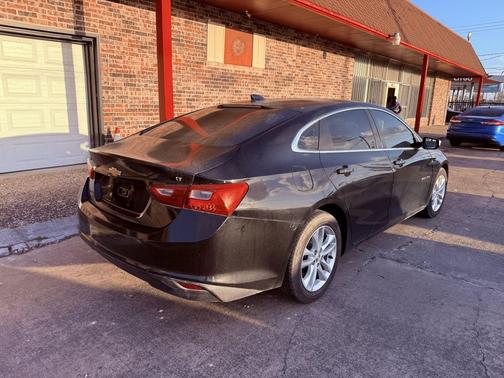2017 Chevrolet Malibu 1LT