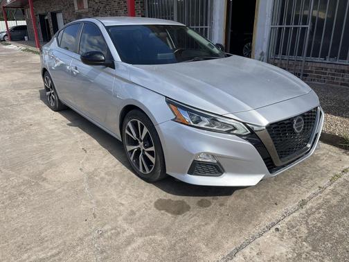 2019 Nissan Altima 2.5 SR