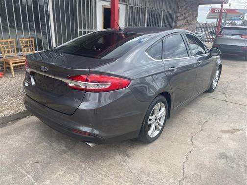 2018 Ford Fusion SE