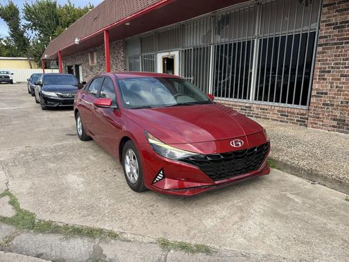 2021 Hyundai ELANTRA SE