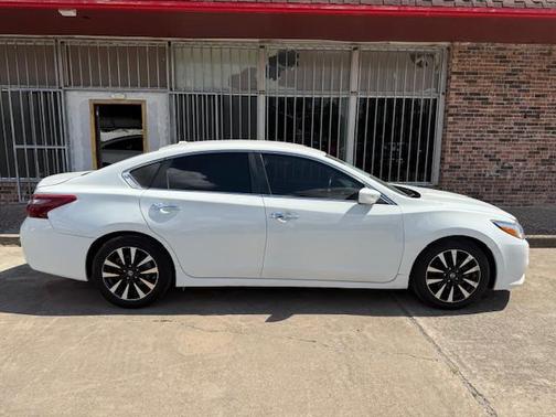 2018 Nissan Altima 2.5 SV