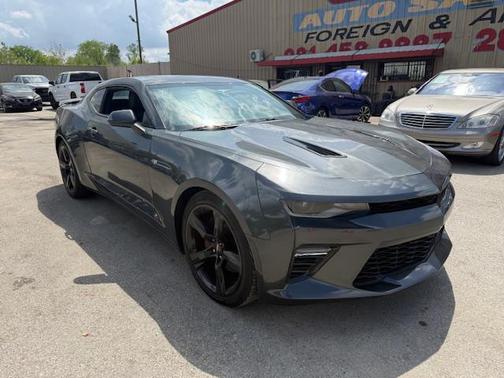 Gray 2018 Chevrolet Camaro 1SS