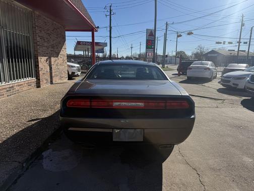 2014 Dodge Challenger SXT