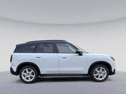 2025 MINI Countryman S