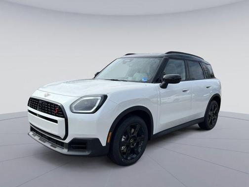 White Metallic 2026 MINI Countryman S SUV