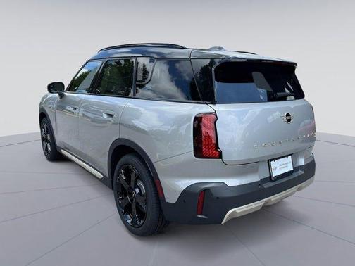 2025 MINI Countryman Base