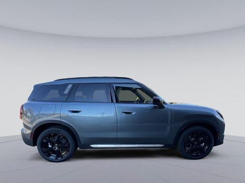 Green Metallic 2026 MINI Countryman S