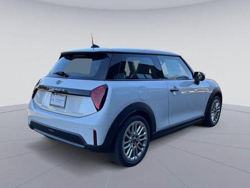 2025 MINI Hardtop Cooper