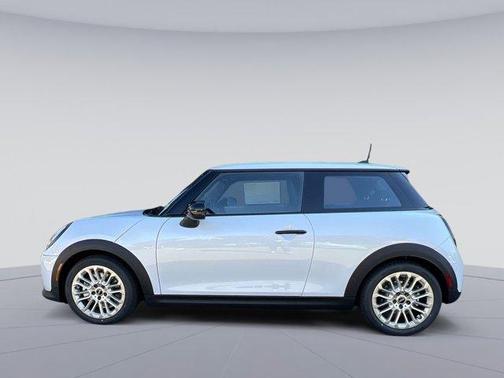 2025 MINI Hardtop Cooper