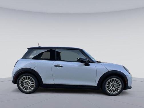 2025 MINI Hardtop Cooper