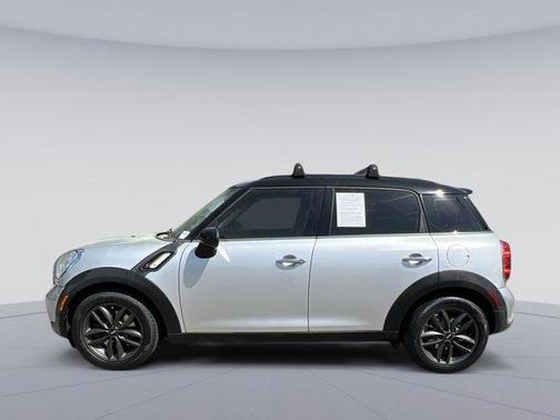 2011 MINI Cooper S Countryman Base