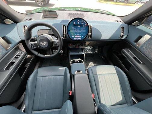 2025 MINI Countryman S