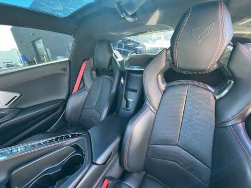 2020 Chevrolet Corvette Stingray w/3LT