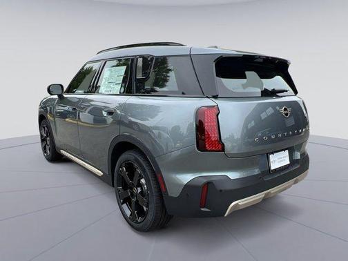 2025 MINI Countryman Base