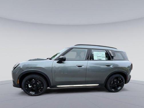 2025 MINI Countryman Base