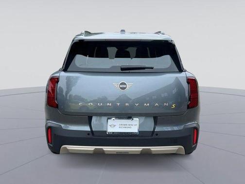 2025 MINI Countryman Base