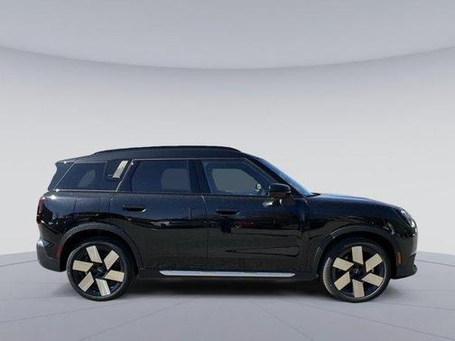 2025 MINI Countryman S