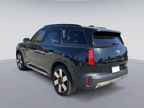 2025 MINI Countryman S