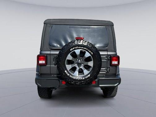 2022 Jeep Wrangler Unlimited Sahara