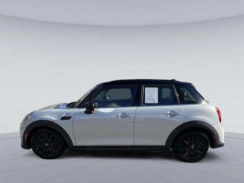2022 MINI Hardtop Cooper