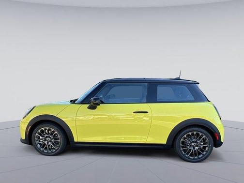 2025 MINI Hardtop Cooper