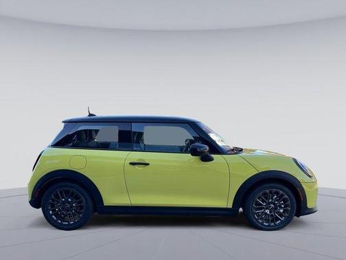 2025 MINI Hardtop Cooper