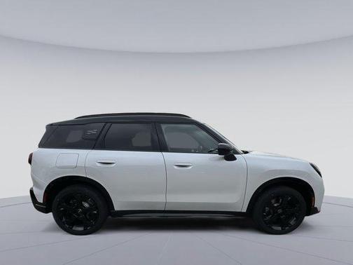 White Metallic 2026 MINI Countryman S