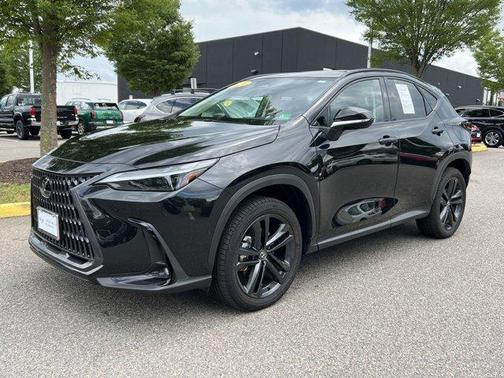 2024 Lexus NX 450h+ Luxury